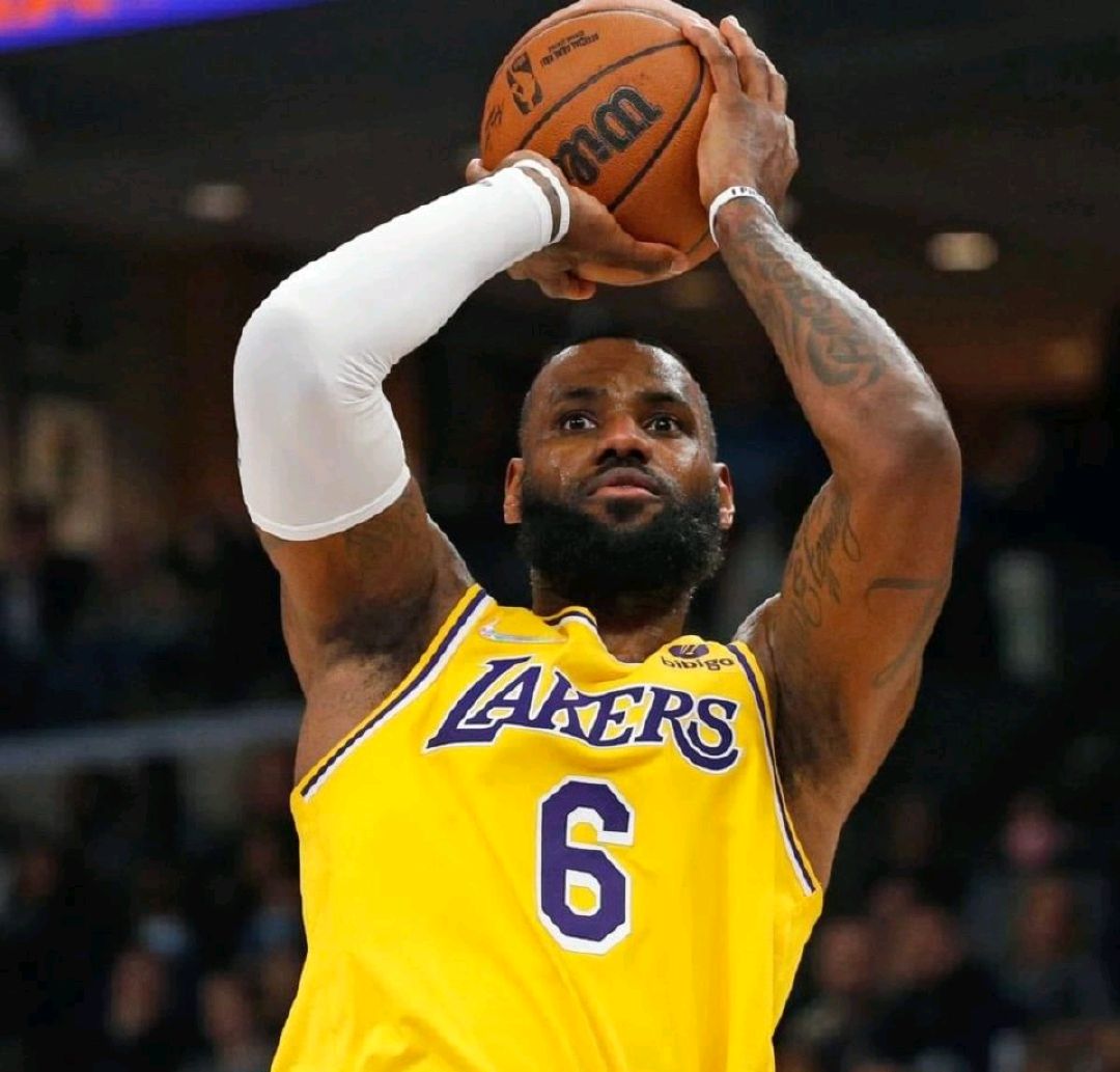 弗拉门戈训练开放日,今晚迎来里程碑引观众欢呼,西甲在即,细节决定成败的简单介绍 弗拉门戈训练开放日,今晚迎来里程碑引观众欢呼,西甲在即,细节决定成败的简单介绍