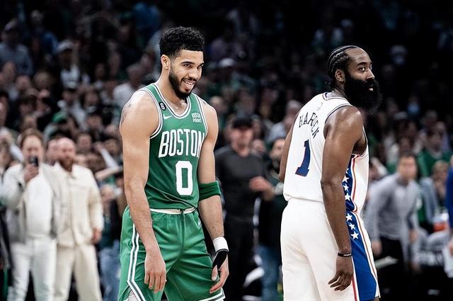 把吴钩看了栏杆拍遍无人会登临意 把吴钩看了栏杆拍遍无人会登临意