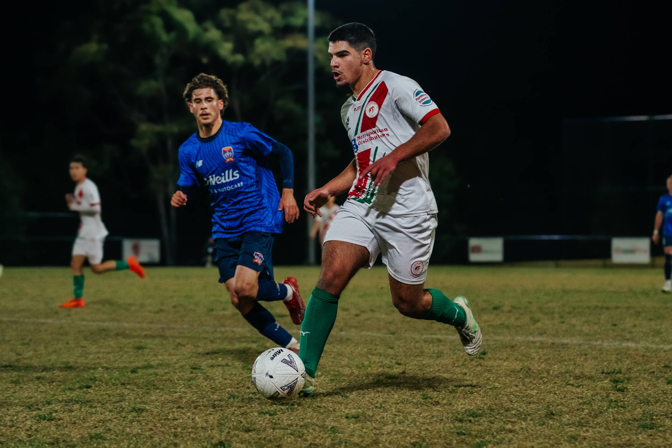 关于纽卡斯尔发布备战花絮，国际比赛日官宣签约，德国杯任务艰巨，赛季目标并未改变的信息